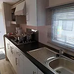 Caravan Aan Zee Arnani