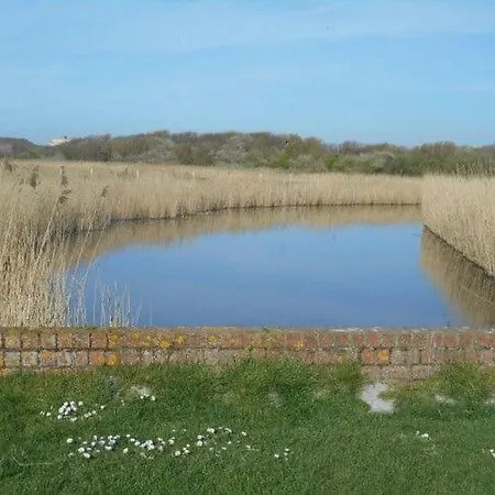 Caravan Aan Zee Arnani
