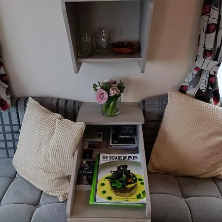 Caravan Aan Zee Arnani