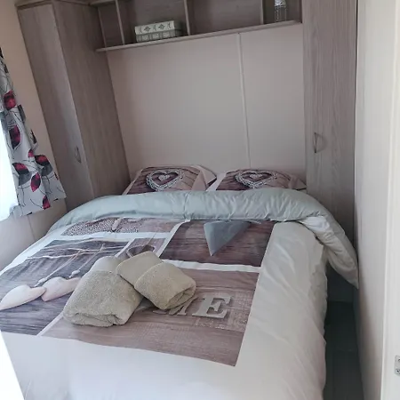 Caravan Aan Zee Arnani キャンプ場