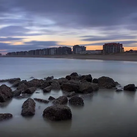 Caravan Aan Zee Arnani * Middelkerke